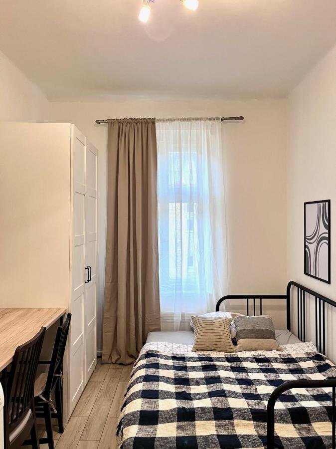 Quiet Apartment Close To Center Prague Luaran gambar