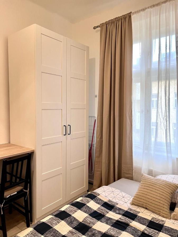 Quiet Apartment Close To Center Prague Luaran gambar